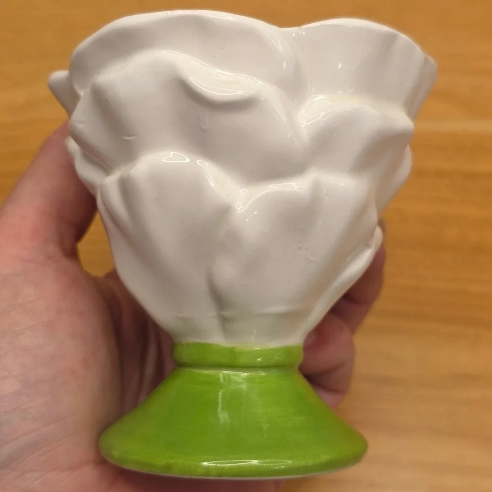 Vintage‎ Teleflora Gift Ceramic Teacup & White Rose Flower Saucer With Stand
